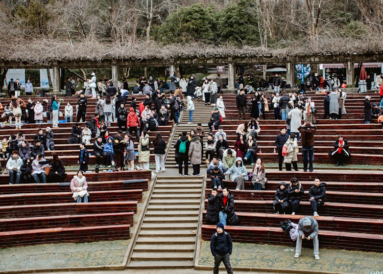 木制露天剧场户外聚会
