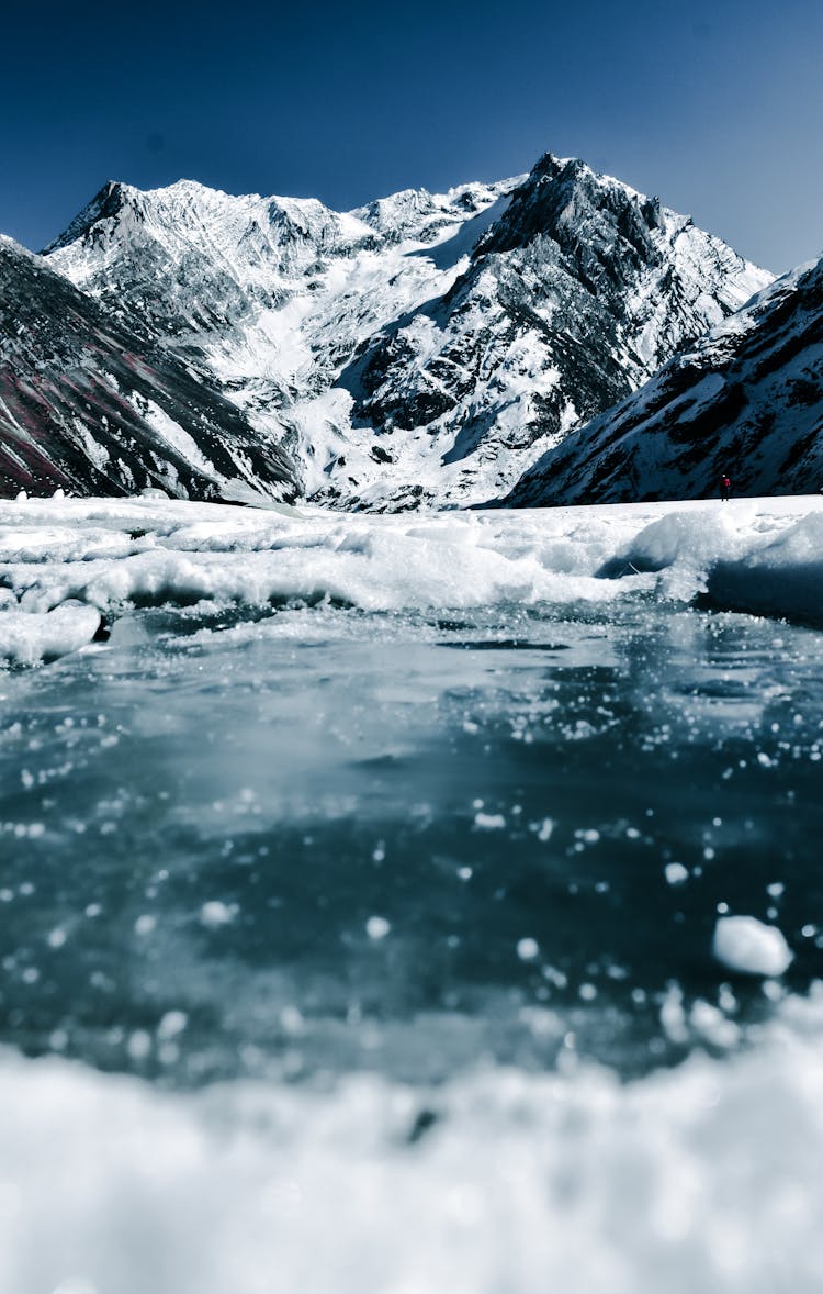 雪山冻土