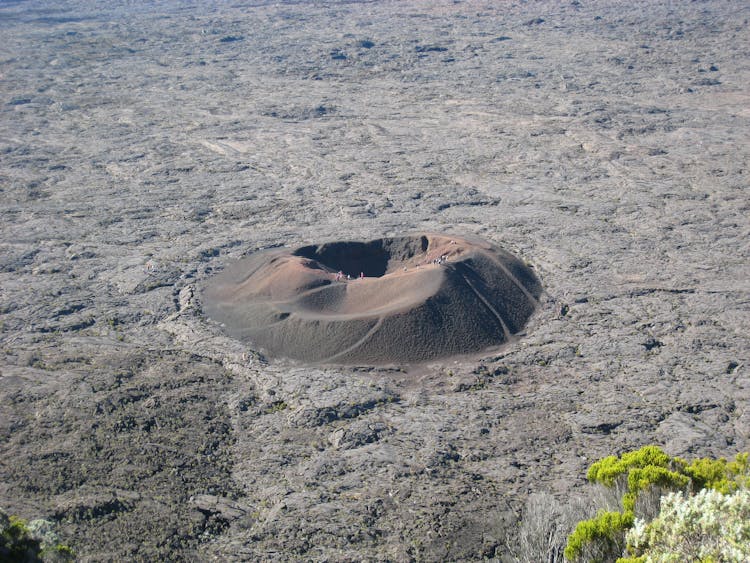 留尼旺岛福米卡·利奥火山