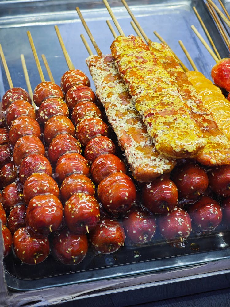 展出各式蜜饯