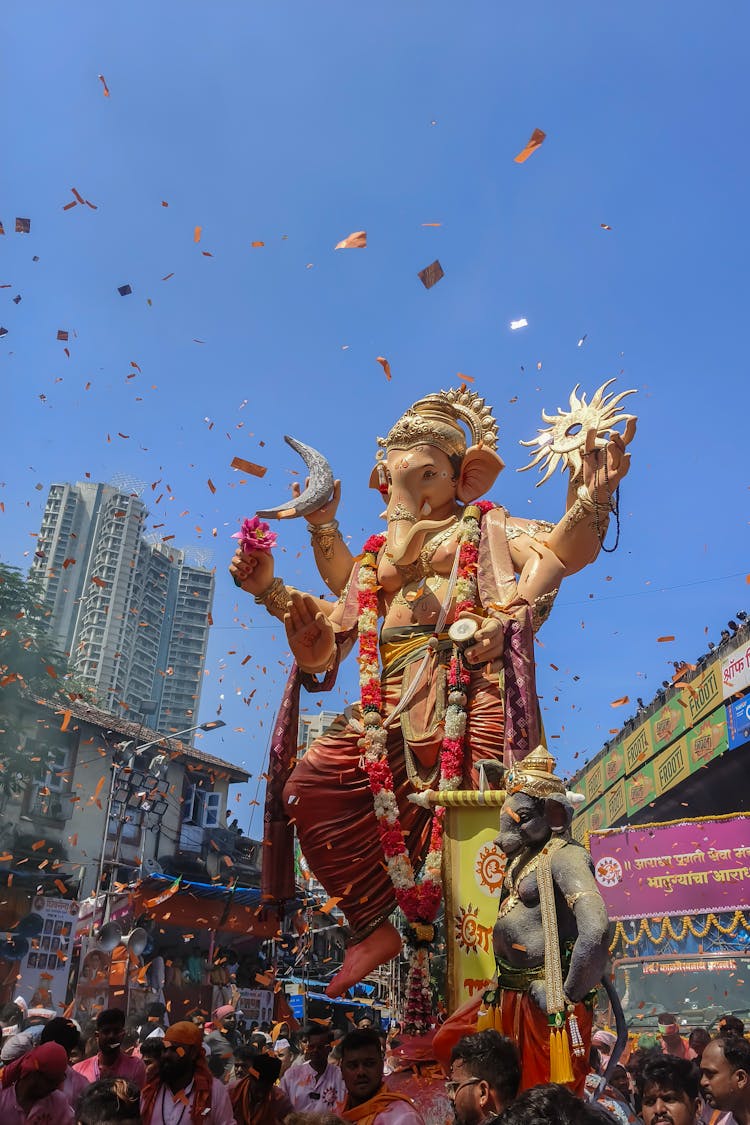 孟买街头庆祝Ganesh Chaturthi节