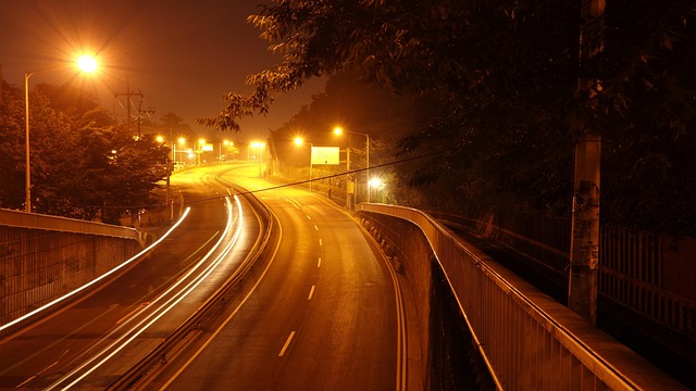 道路夜景灯夜街