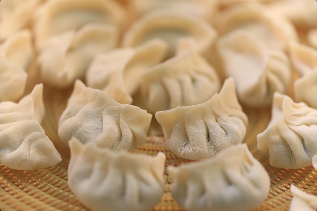 饺子生饺子