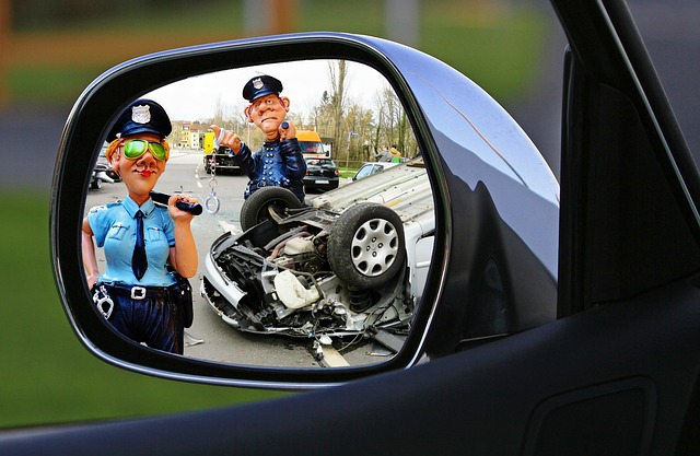 肇事司机逃逸警察