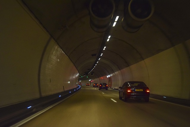 建筑隧道轻型交通