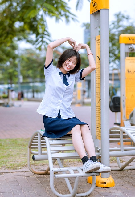 亚洲女学生制服