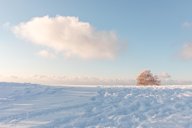 山雪日落日出