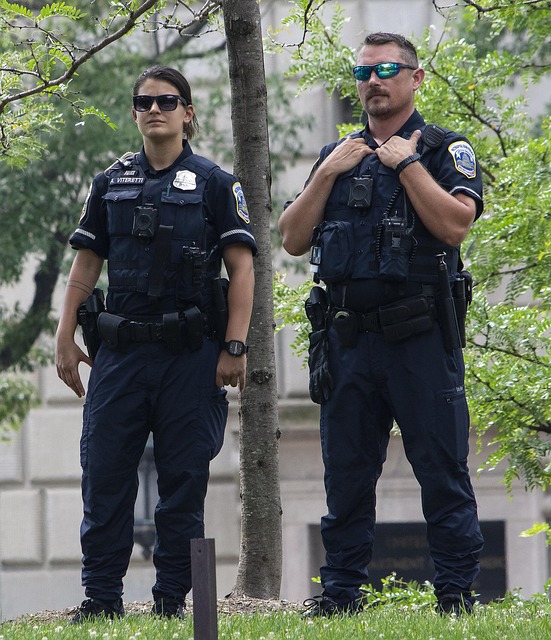 警察安全局