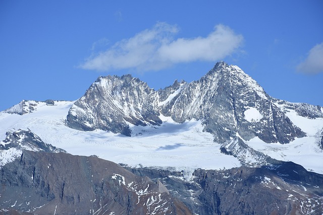 冰川山脉雪阿尔卑斯山