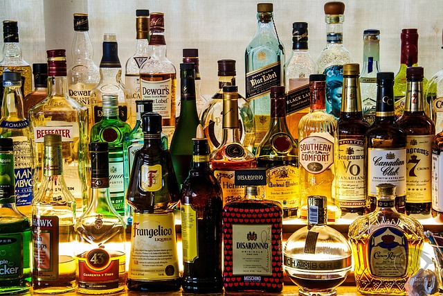 酒瓶酒精饮料吧
