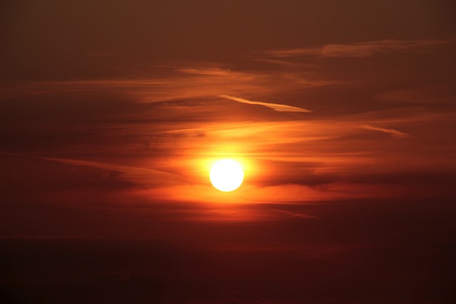 夕阳天空夕阳