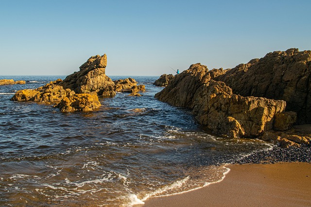 海岸岩石海水海滩