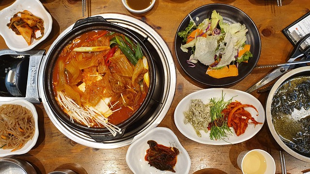 烹饪韩国料理