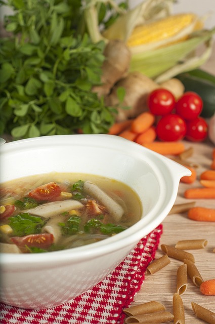 意大利面汤食品晚餐午餐