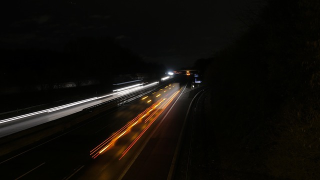 公路夜景长曝光