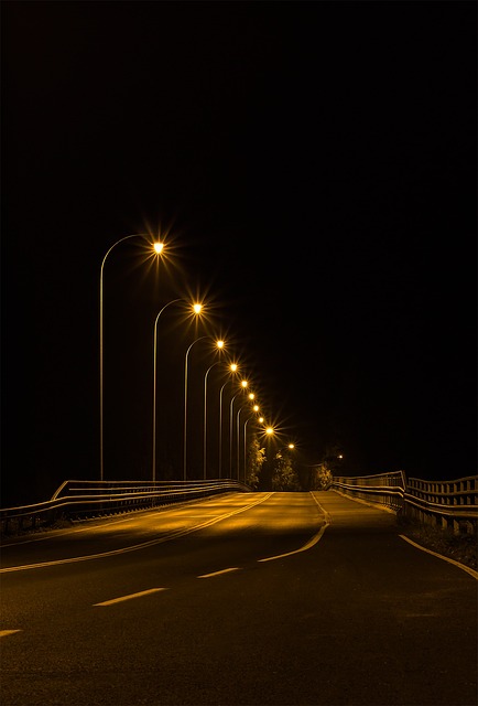 奥尔德溪大桥夜景