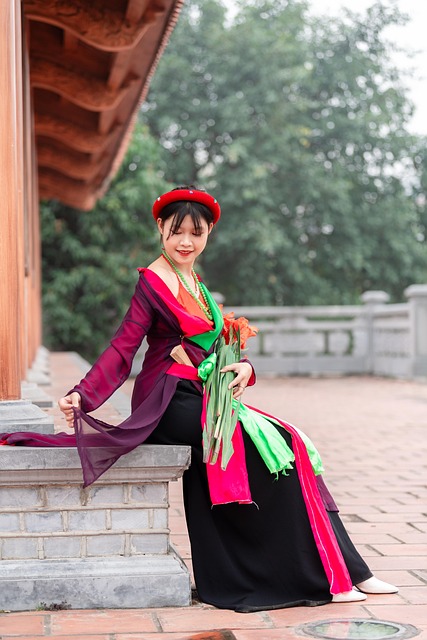 女性传统时尚